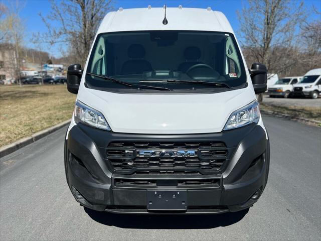 Photo of 2023 White RAM ProMaster 3500