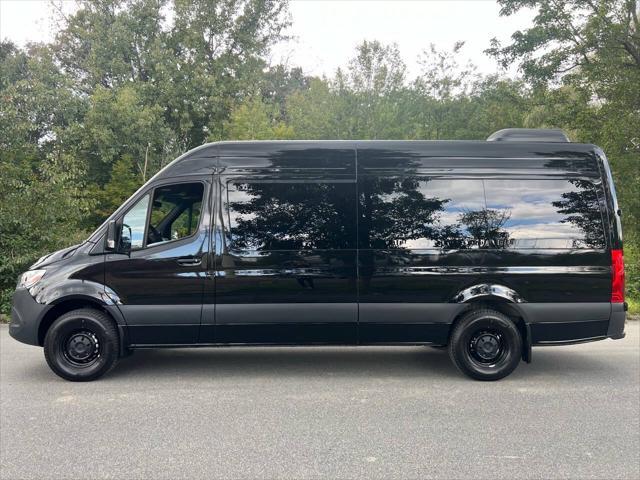 Photo of 2024 Black Mercedes-Benz Sprinter 2500