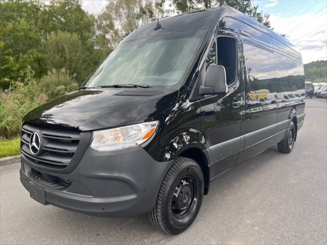 Photo of 2024 Black Mercedes-Benz Sprinter 2500