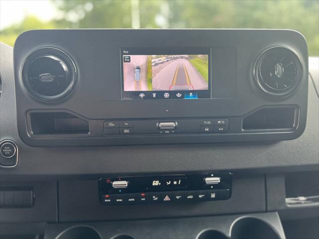 Photo of 2024 Black Mercedes-Benz Sprinter 2500