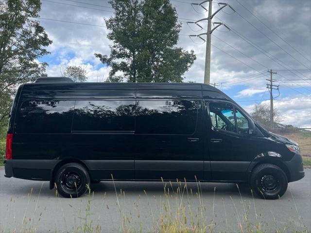 Photo of 2024 Black Mercedes-Benz Sprinter 2500