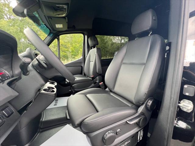 Photo of 2024 Black Mercedes-Benz Sprinter 2500