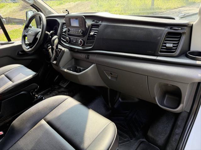 Photo of 2023 White Ford Transit-250