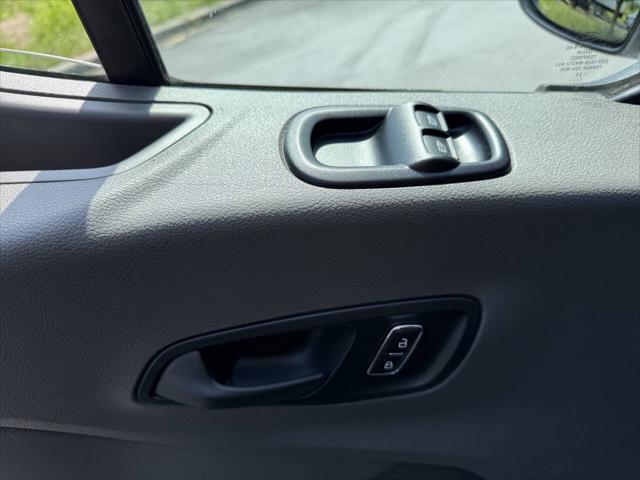Photo of 2023 White Ford Transit-250