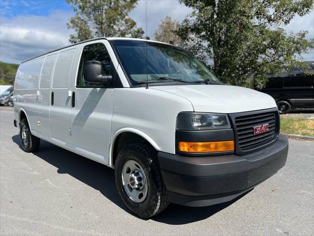 2022 GMC Savana 2500