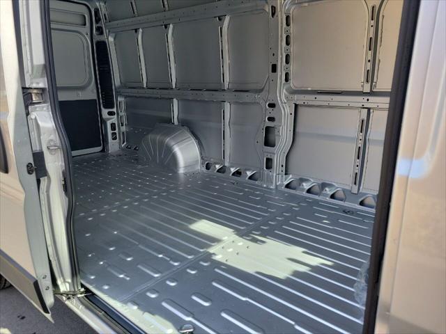 Photo of 2023 Silver RAM ProMaster 3500