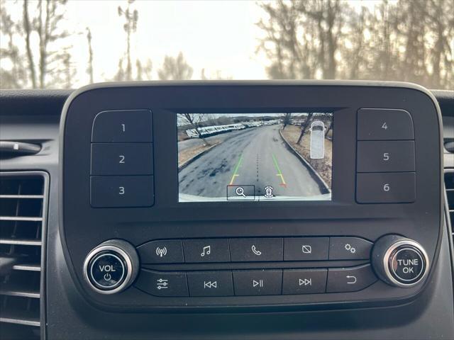 Photo of 2023 White Ford Transit-250