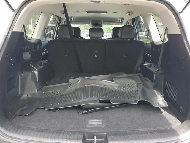 Photo of 2021 Snow White Pearl Kia Telluride