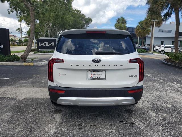 Photo of 2021 Snow White Pearl Kia Telluride
