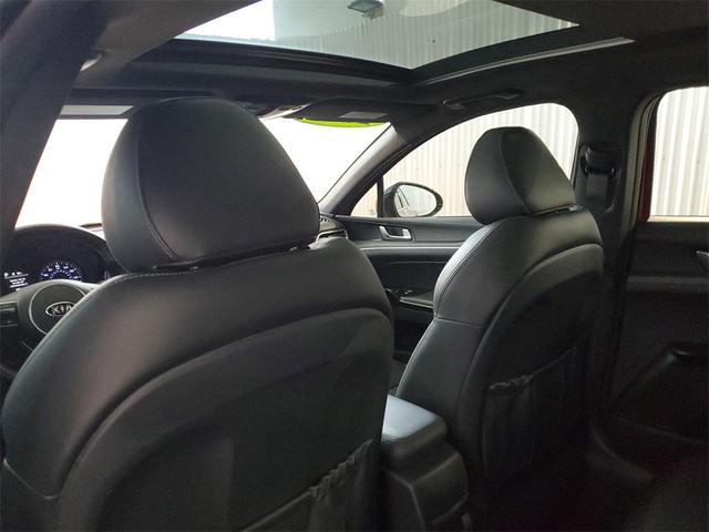 Photo of 2021 Passion Red Kia K5