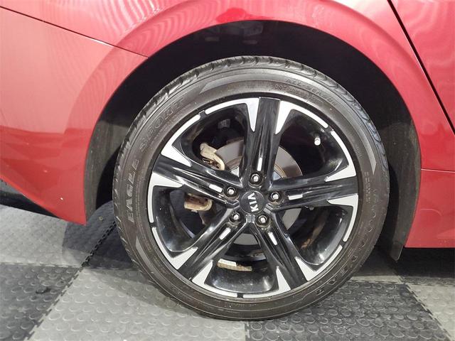 Photo of 2021 Passion Red Kia K5