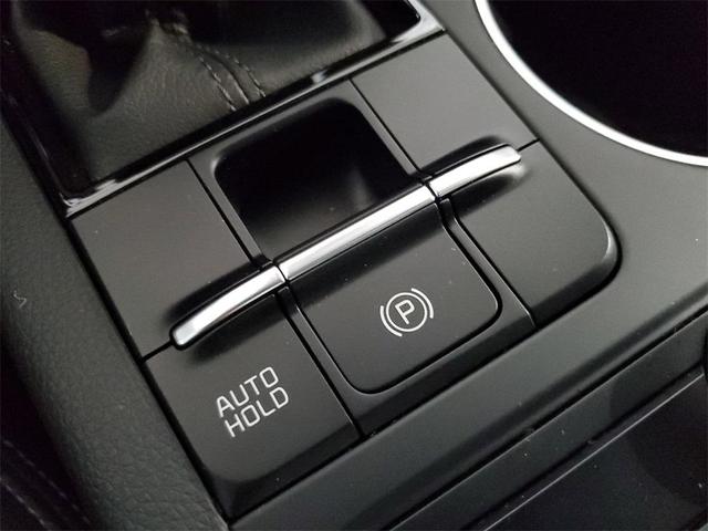 Photo of 2021 Passion Red Kia K5