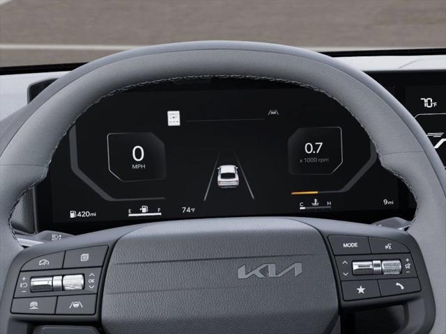 Photo of 2025 Snow White Pearl Kia K4