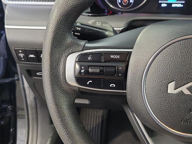 Photo of 2022 Ebony Black Kia K5