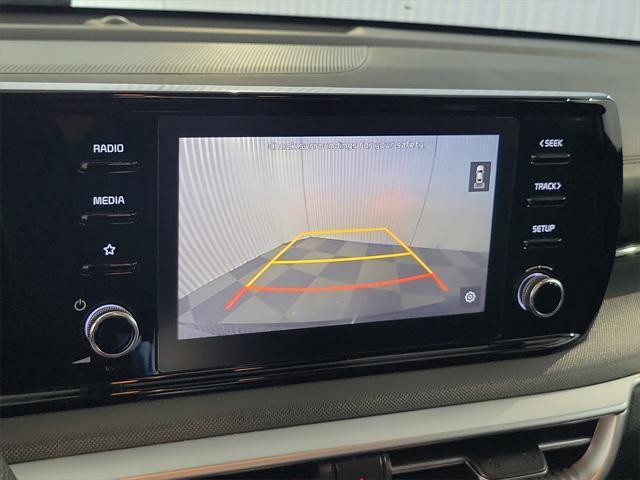 Photo of 2022 Ebony Black Kia K5