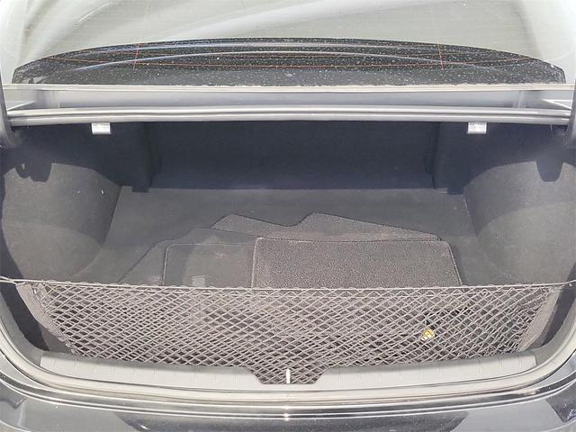 Photo of 2023 Ebony Black Kia K5