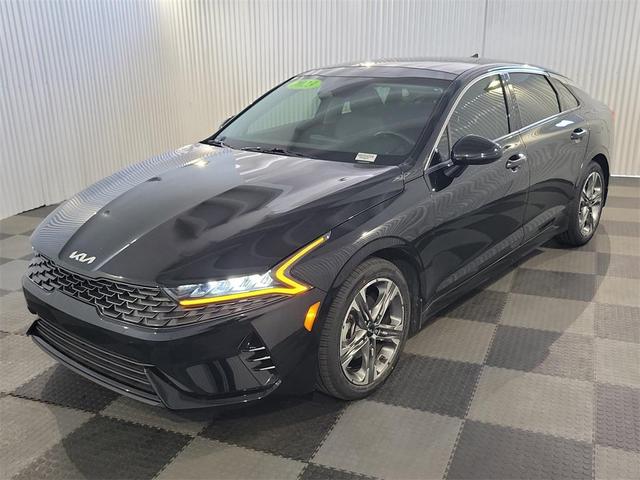 Photo of 2023 Ebony Black Kia K5