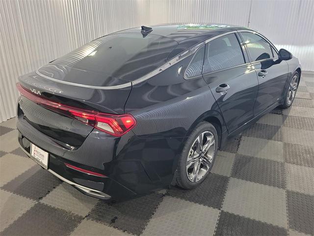 Photo of 2023 Ebony Black Kia K5