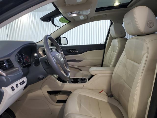 Photo of 2021 Midnight Blue Metallic GMC Acadia