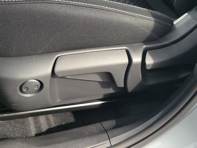 Photo of 2025 Alloy Silver Metallic Mitsubishi Outlander PHEV