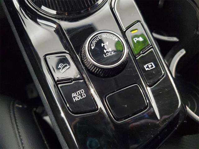 Photo of 2023 Gravity Gray Kia Sportage Hybrid