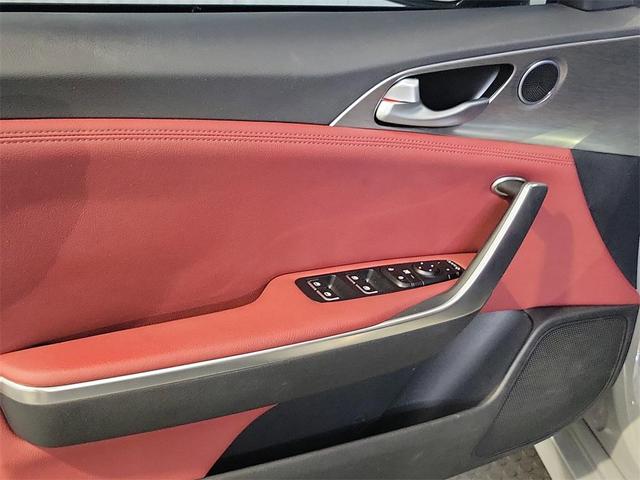Photo of 2022 Ceramic Silver Kia Stinger