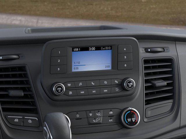 Photo of 2025 Oxford White Ford Transit-350