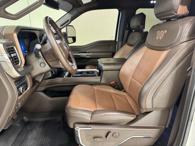 Photo of 2023 White Ford F-250