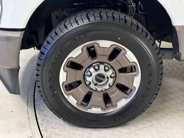 Photo of 2023 White Ford F-250