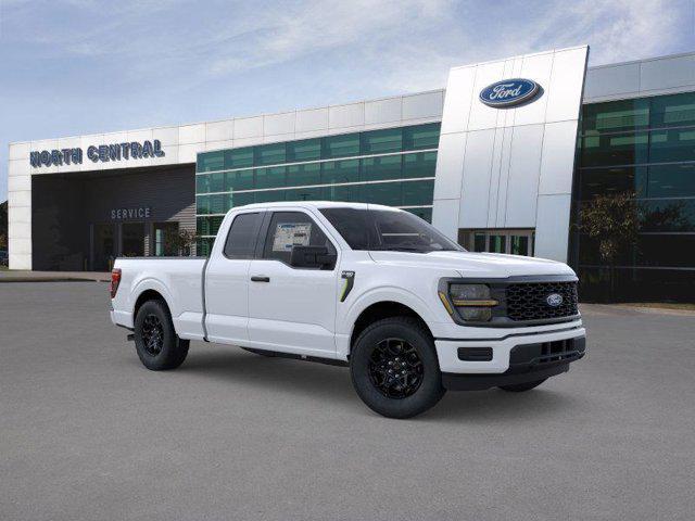 Photo of 2025 Oxford White Ford F-150