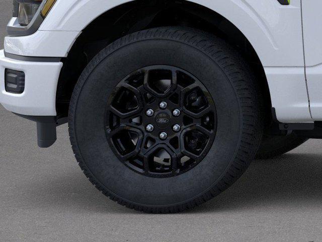 Photo of 2025 Oxford White Ford F-150