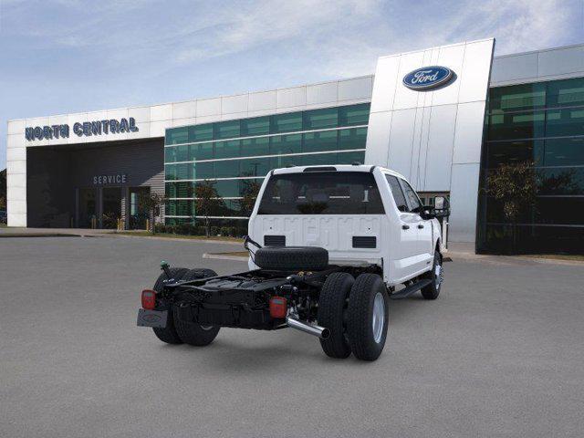 Photo of 2025 Oxford White Ford F-350