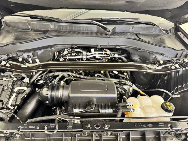 Photo of 2022 Carbonized Gray Metallic Ford Explorer
