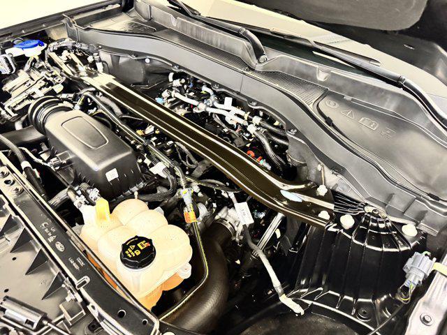 Photo of 2022 Carbonized Gray Metallic Ford Explorer