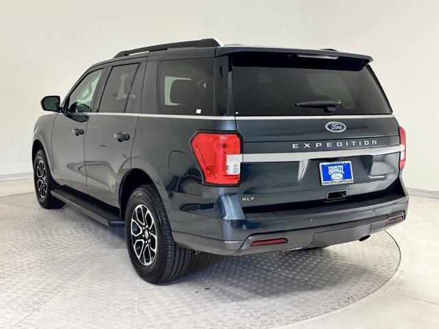 Photo of 2024 Stone Blue Metallic Ford Expedition