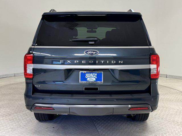 Photo of 2024 Stone Blue Metallic Ford Expedition