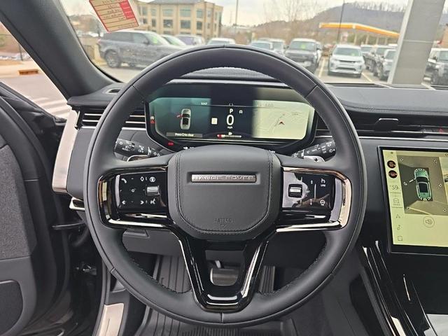Photo of 2025 Santorini Black Land Rover Range Rover Sport