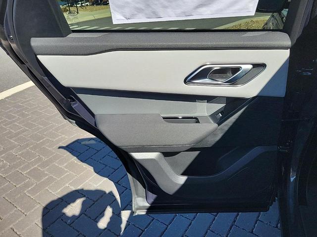 Photo of 2025 Varesine Blue Land Rover Range Rover Velar
