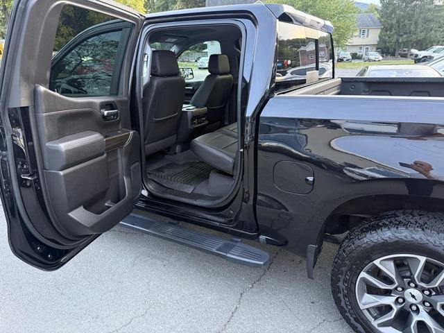 Photo of 2019 Black Chevrolet Silverado 1500