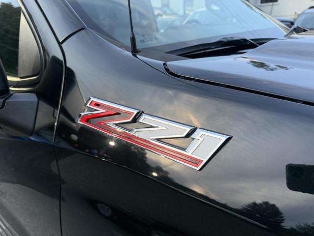 Photo of 2019 Black Chevrolet Silverado 1500