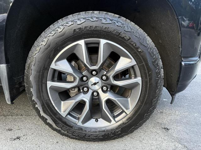 Photo of 2019 Black Chevrolet Silverado 1500