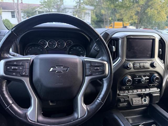 Photo of 2019 Black Chevrolet Silverado 1500