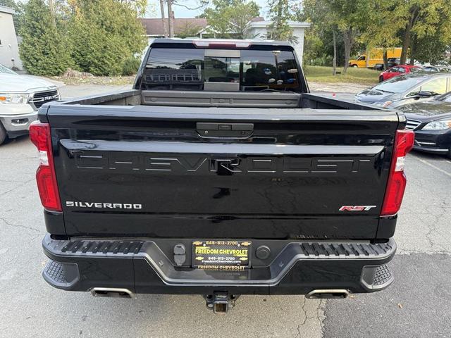 Photo of 2019 Black Chevrolet Silverado 1500
