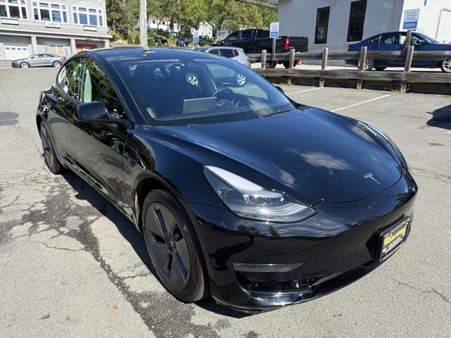 Photo of 2022 Solid Black Tesla Model 3