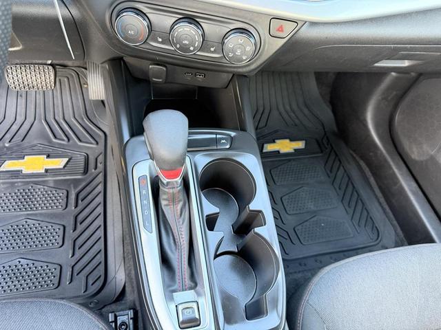 Photo of 2025 Sterling Gray Metallic Chevrolet Trax