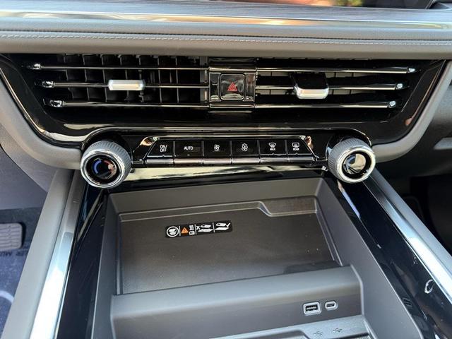 Photo of 2025 Lakeshore Blue Metallic Chevrolet Tahoe