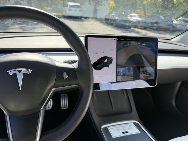 Photo of 2021 Solid Black Tesla Model 3
