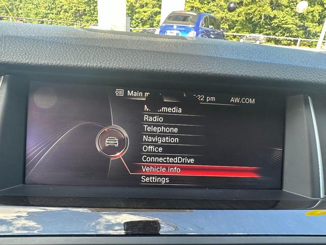 Photo of 2015 BLACK BMW 528