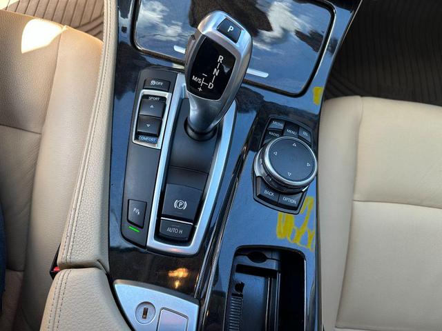 Photo of 2015 BLACK BMW 528