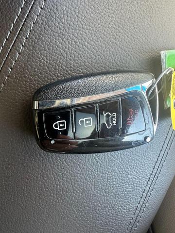 Photo of 2018 GREY Hyundai Santa Fe Sport